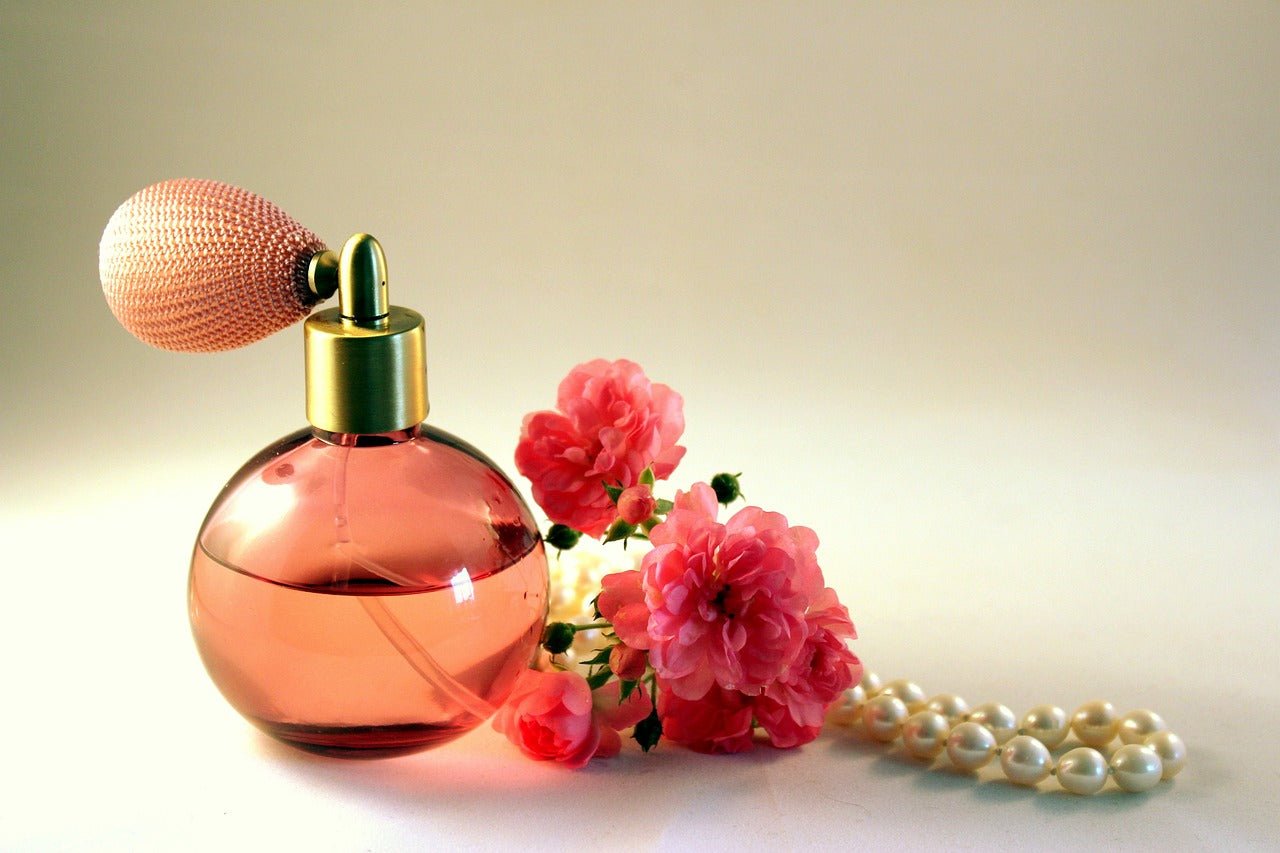 Pourquoi les Parfums ne Tiennent Plus comme Avant : Les Causes et Solutions - Lizahbox